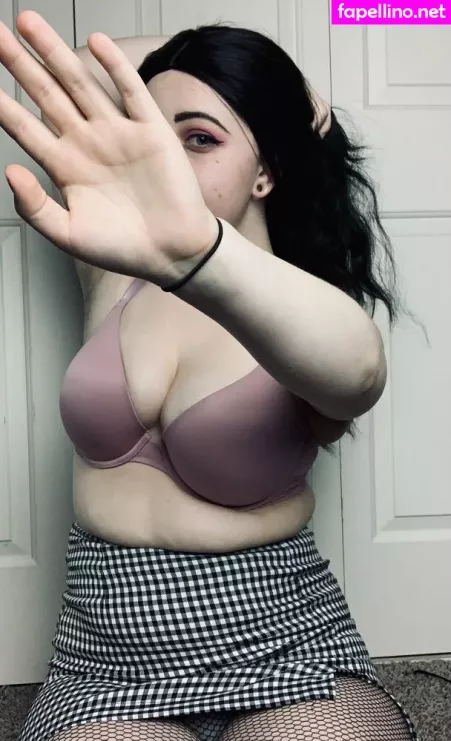 Riphellxbunny OnlyFans Thumbnail #xuuWb9KDqs