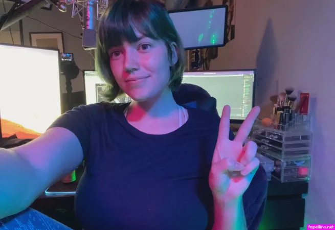 Ripmika 1 OnlyFans Thumbnail #59w7NMbTIY