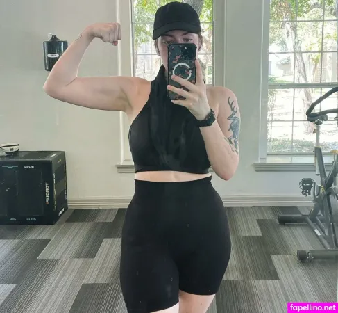 Ripmika 1 OnlyFans Thumbnail #6QHjRK3Aot