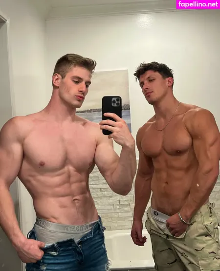 Rippedshow OnlyFans Thumbnail #zi1NqOMrXj