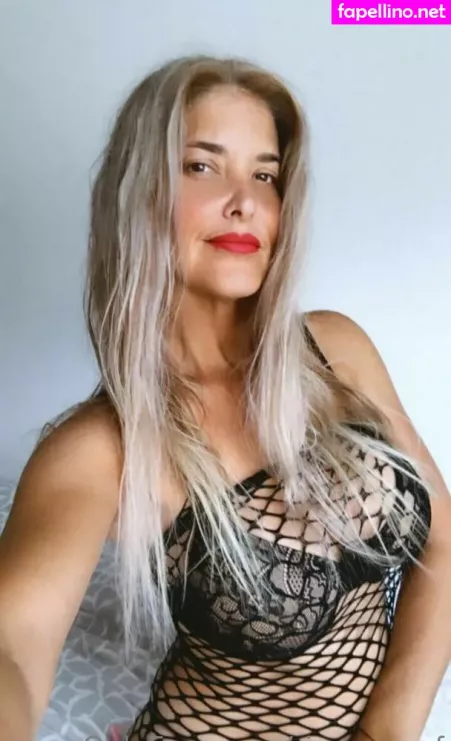 Riquenesof OnlyFans Thumbnail #87wKYtxp0A