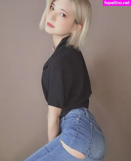 Rirerere00 OnlyFans Thumbnail #wE0vgIY0Pd