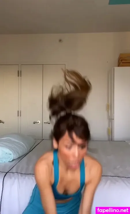 Riri Bichri OnlyFans Thumbnail #6CFfhhiXIA