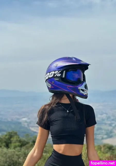 Riri Official OnlyFans Thumbnail #B2rwvJCfX6