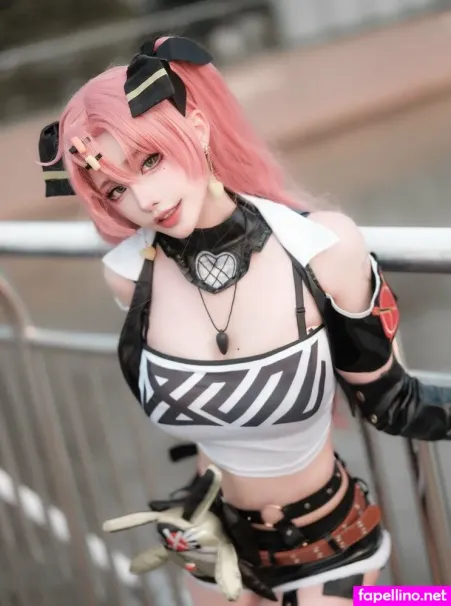 Riri Thisway OnlyFans Thumbnail #M3kSTohpp3