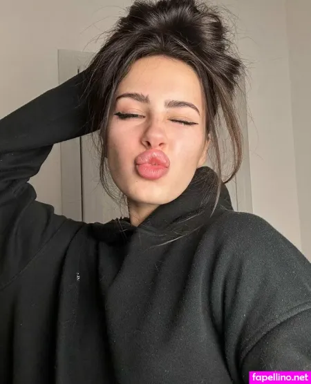 Ririks Ri Main Profile Photo