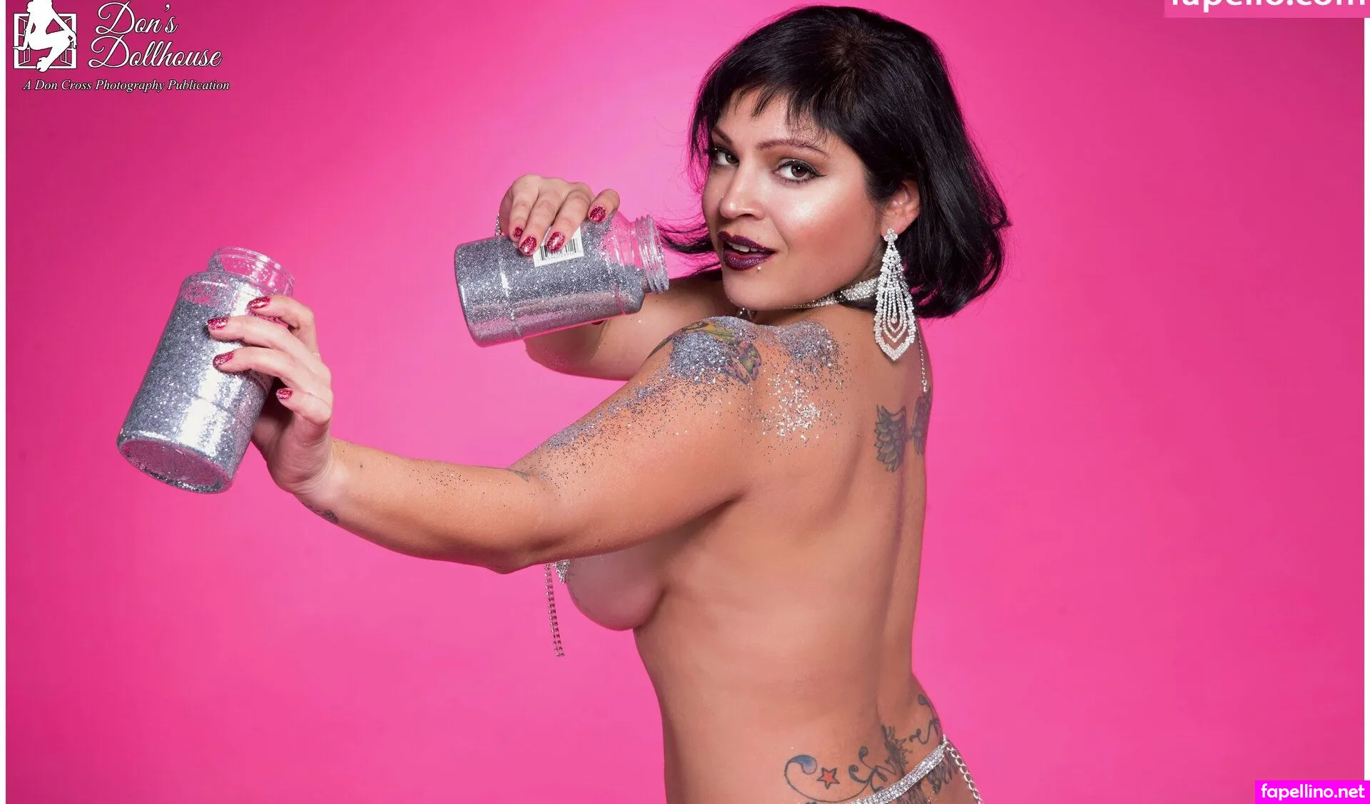 risarisque, risquerae_exclusive Nude Leaked OnlyFans Photo #NgsisdLN5K