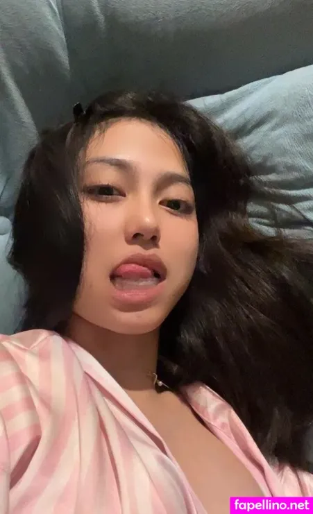 Risaatjan OnlyFans Thumbnail #5pn3KgxAHK