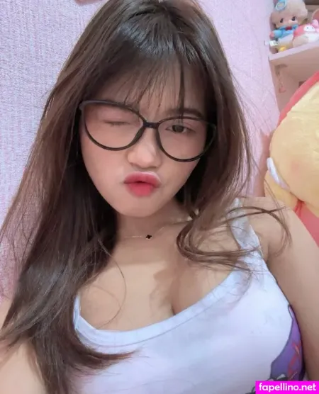 Riska Saputri OnlyFans Thumbnail #bZMCoNBJUi