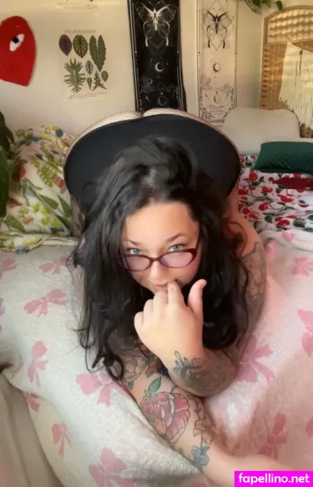 Rissababyxx OnlyFans Thumbnail #9tJJFBxqfX