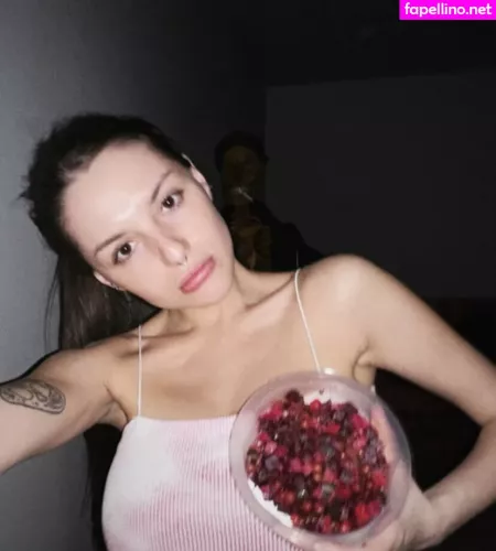 Rita Flores OnlyFans Thumbnail #ofm1BWLhui