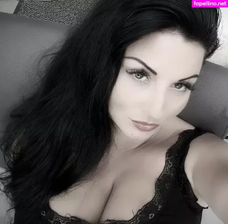 Rita Kyslinger OnlyFans Thumbnail #sYZR8waMoJ