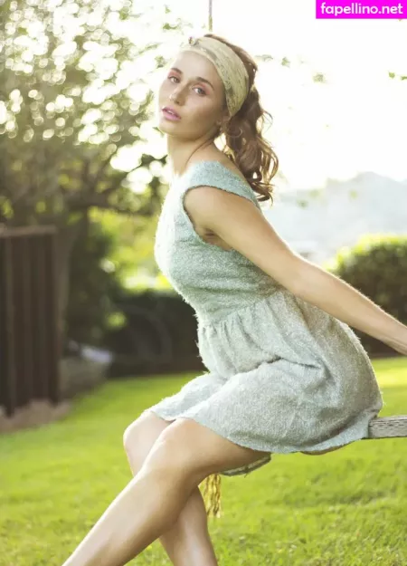 Rita Volk OnlyFans Thumbnail #19Gz3dNC83