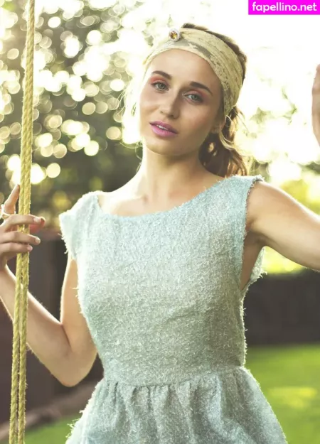 Rita Volk OnlyFans Thumbnail #FnM4uFoPvX