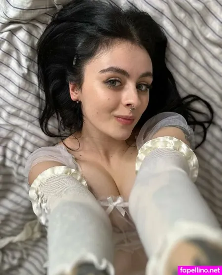 Ritarosaa OnlyFans Thumbnail #Qa1ZBNPPWO