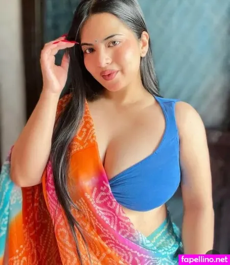 Ritika Chaudhary Main Profile Photo