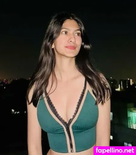 Ritika Tashu Main Profile Photo