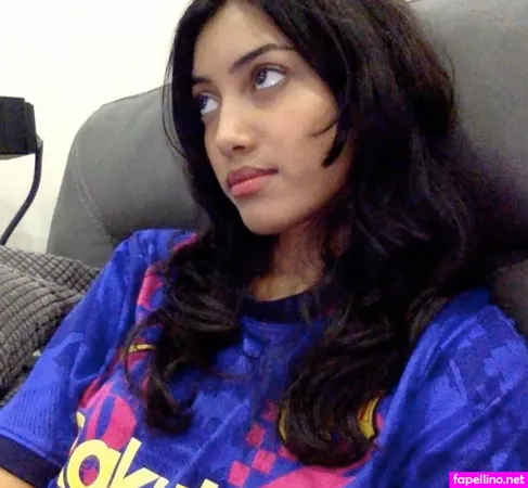 Riya Jha OnlyFans Thumbnail #UvTqsO1sOE