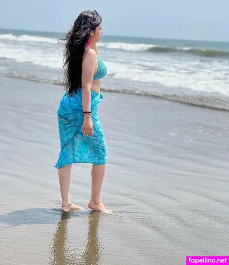 Riya Pandey OnlyFans Thumbnail #9r4qKKiamI