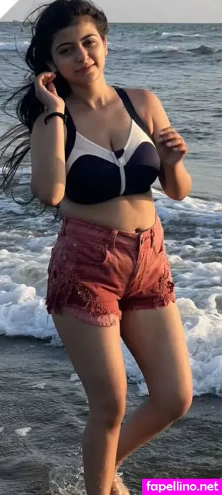 Riya Pandey OnlyFans Thumbnail #UA38YFoPiE
