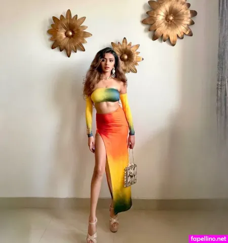 Riya Sharma OnlyFans Thumbnail #PU9eY5q1MP