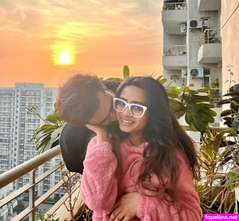 Riya Sharma OnlyFans Thumbnail #dyvED9qkgK