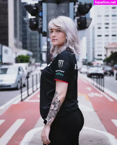 Riyuuka OnlyFans Thumbnail #YjgxOWEQcE