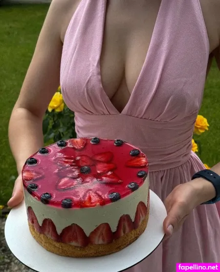 Riznobarvka OnlyFans Thumbnail #T3AXLaloxg