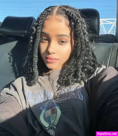 Rizyy OnlyFans Thumbnail #3fxTJdEhVO