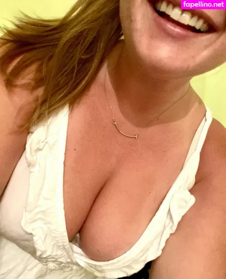 Rnjessicasfeetfree OnlyFans Thumbnail #0GylbtxhgK