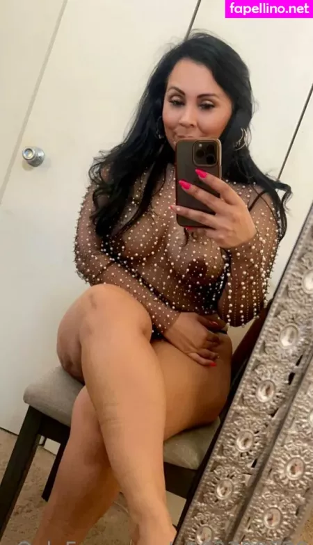 Ro Ie Love8831 OnlyFans Thumbnail #yUaFTM1OrE