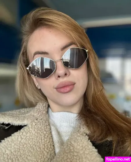 Ro Ni OnlyFans Thumbnail #JuE3zxAyEj