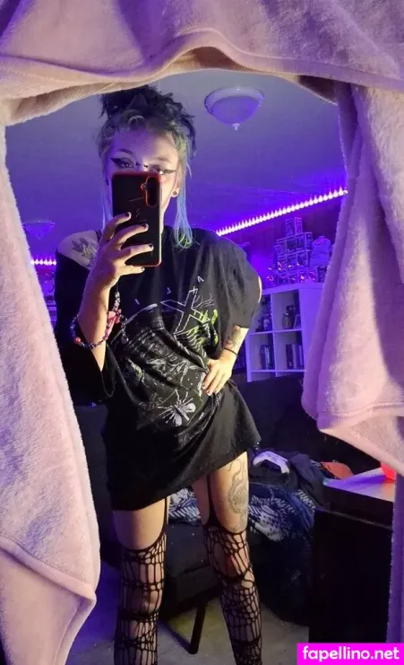Roadkillbeauty OnlyFans Thumbnail #KnVBLBxadm