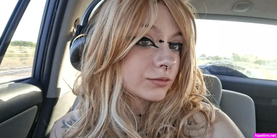 Roadkillbeauty OnlyFans Thumbnail #rNFFg80Zo5
