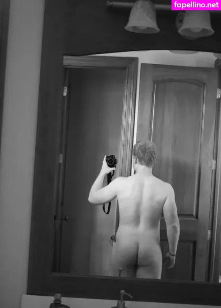 Roaminghog OnlyFans Thumbnail #GX7vOSZns3