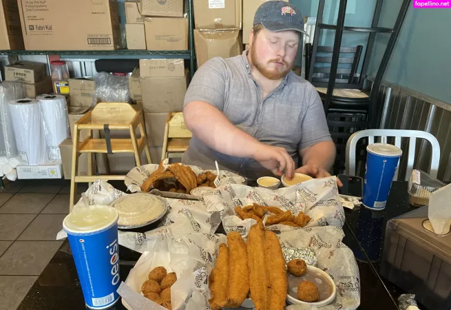 Roaminghog OnlyFans Thumbnail #VGuZWEbFCR