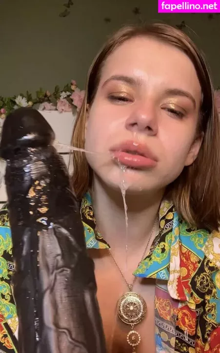 Roanoak OnlyFans Thumbnail #JldrIl1Q0B