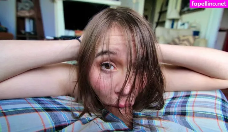 Roanoak OnlyFans Thumbnail #nJA1ZvAP7w