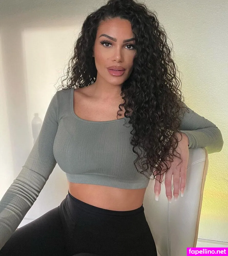 roaya_soraya Nude Leaked OnlyFans Photo #ZdGdvv77f9