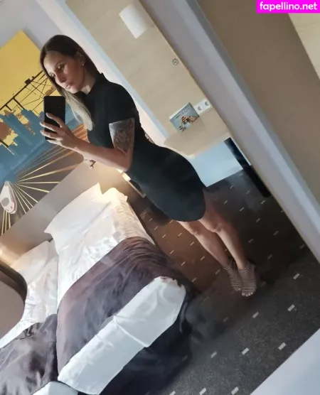 Roberta Ardito OnlyFans Thumbnail #GAyXK6mXi9