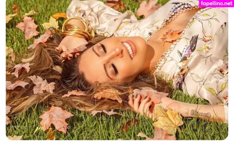 Roberta Carbonari Muzy OnlyFans Thumbnail #g0PLGvBpxn