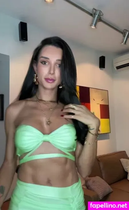 Roberta Cortes Ts OnlyFans Thumbnail #ctaQRwZSu6