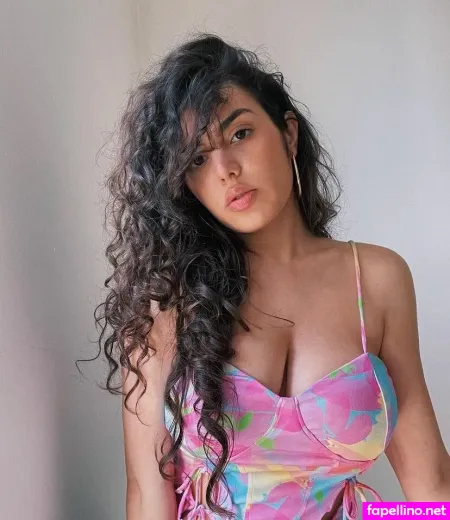 Roberta Galati OnlyFans Thumbnail #0DYOgkLm86