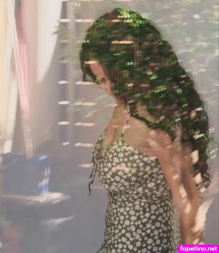 Roberta Galati OnlyFans Thumbnail #NKUQKcHhRu