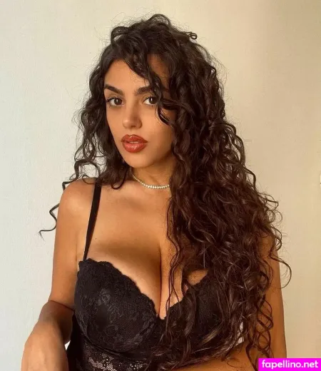 Roberta Galati OnlyFans Thumbnail #xbDYDP8cLr