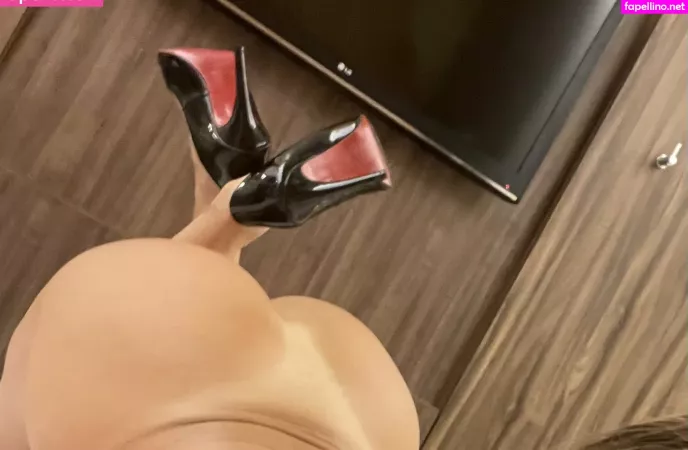 Roberta Moreto OnlyFans Thumbnail #uDJDJONJF1