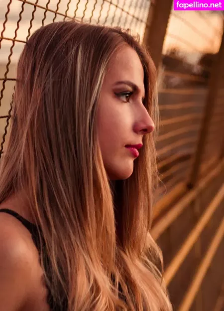 Roberta Pfaff OnlyFans Thumbnail #I3CfQ9MyOp