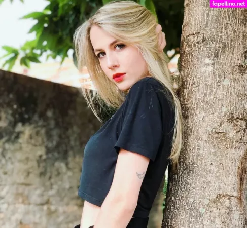 Roberta Pfaff OnlyFans Thumbnail #NOya7IXHGz