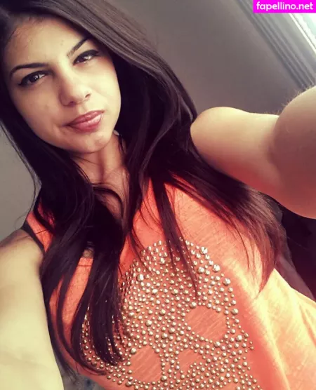 Roberta Ptru OnlyFans Thumbnail #ETSYjqH5E0