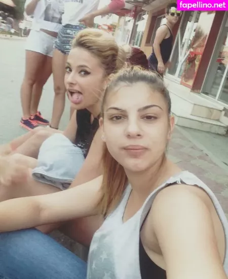 Roberta Ptru OnlyFans Thumbnail #Xamd1cfUau